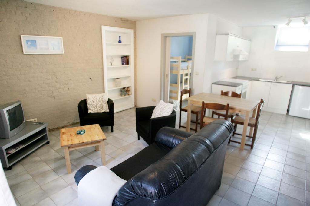 Apartment 'T Maanhof Gingelom Pokoj fotografie